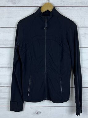 Lululemon Women's Define Luon Jacket Size 8 Black